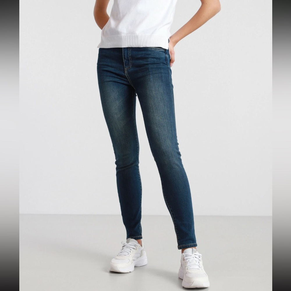 🆕 Armani Exchange J01 SUPER SKINNY FIT JEANS IN STRETCH DENIM NWT